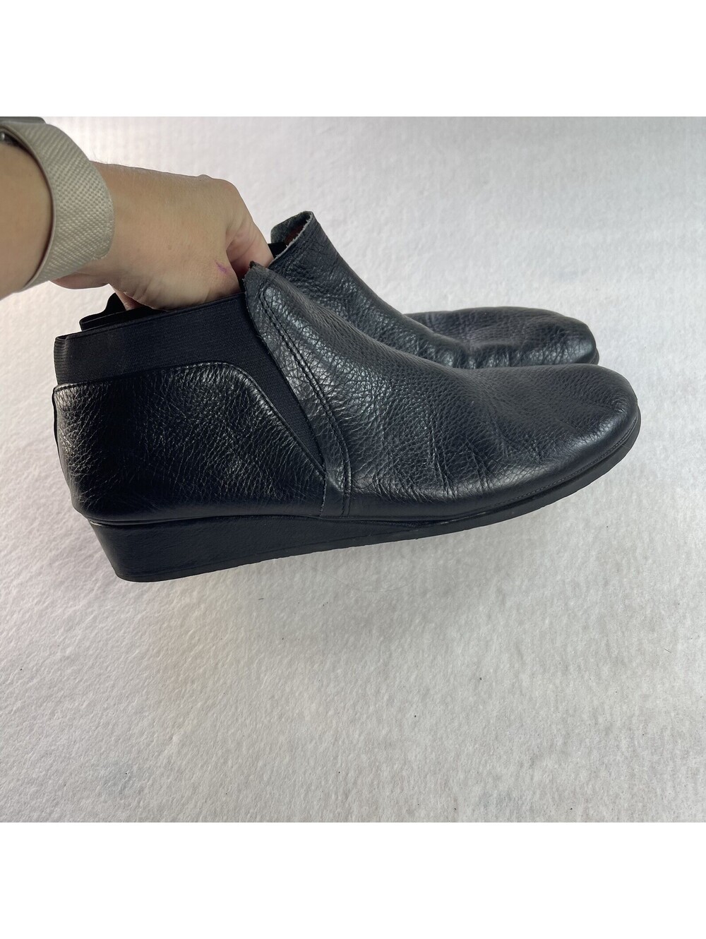 Kenneth Cole Women’s Leather Shoe Black Shoes Gentle Souls Size 9.5 M walk
